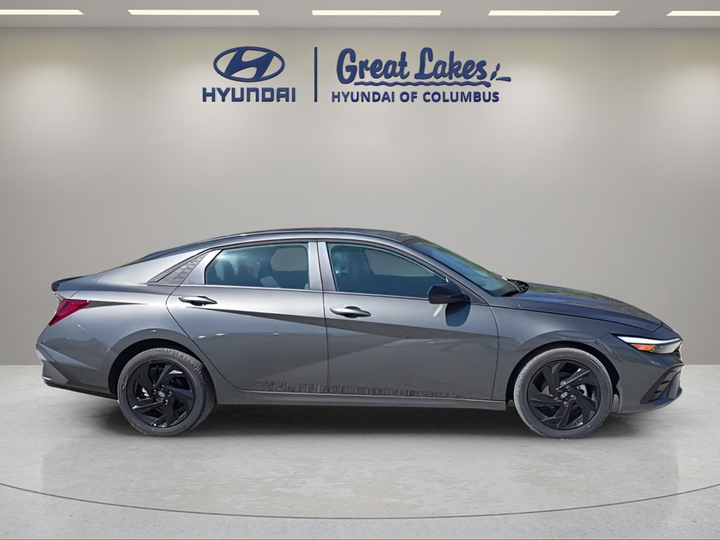New 2026 Hyundai Elantra Sport FWD image 6