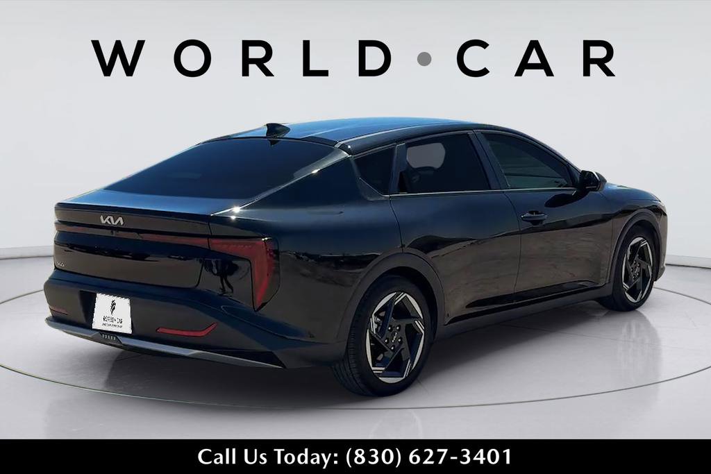 Certified 2025 Kia K4 EX image 3