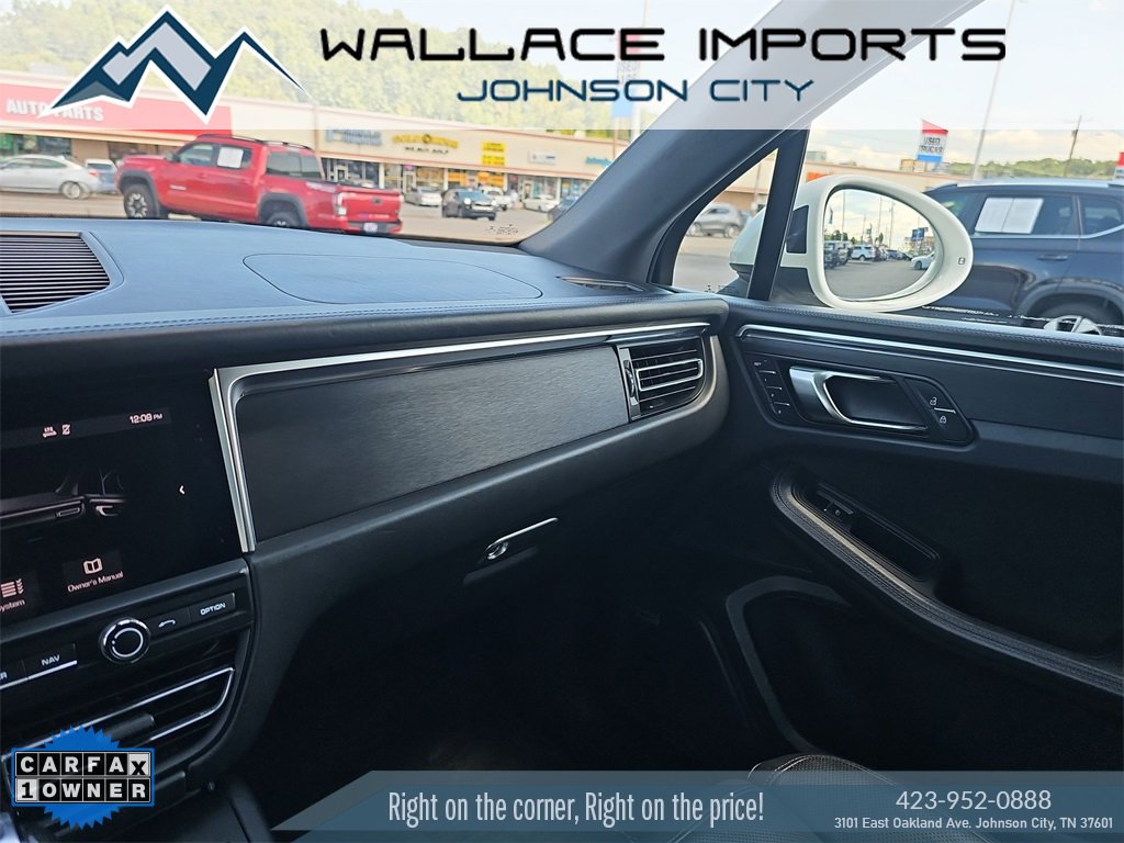 Used 2021 Porsche Macan GTS image 12