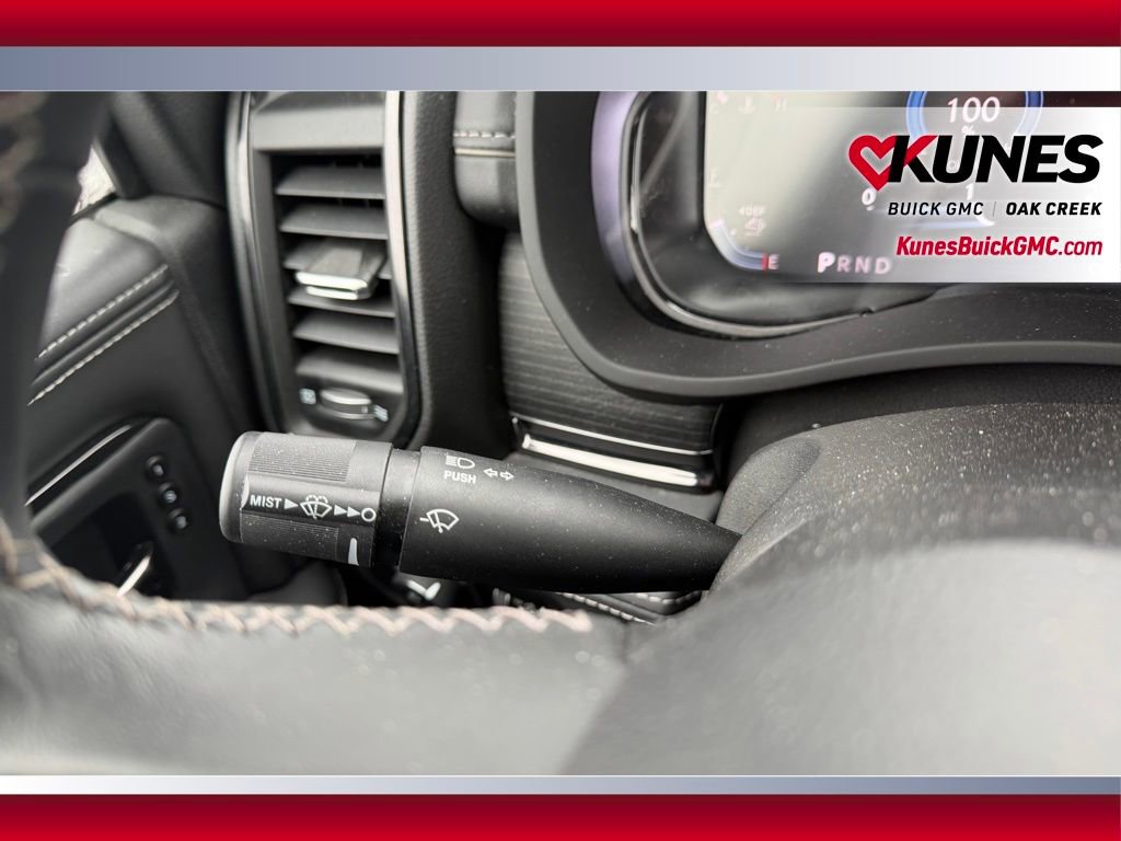 Used 2024 RAM 2500 Limited image 16