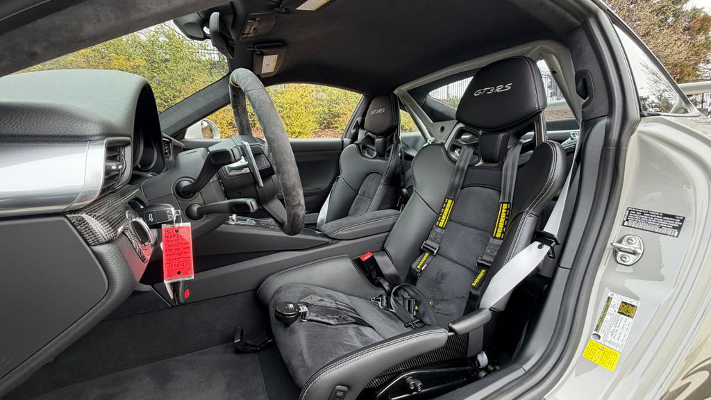 Used 2019 Porsche 911 GT3 RS image 15