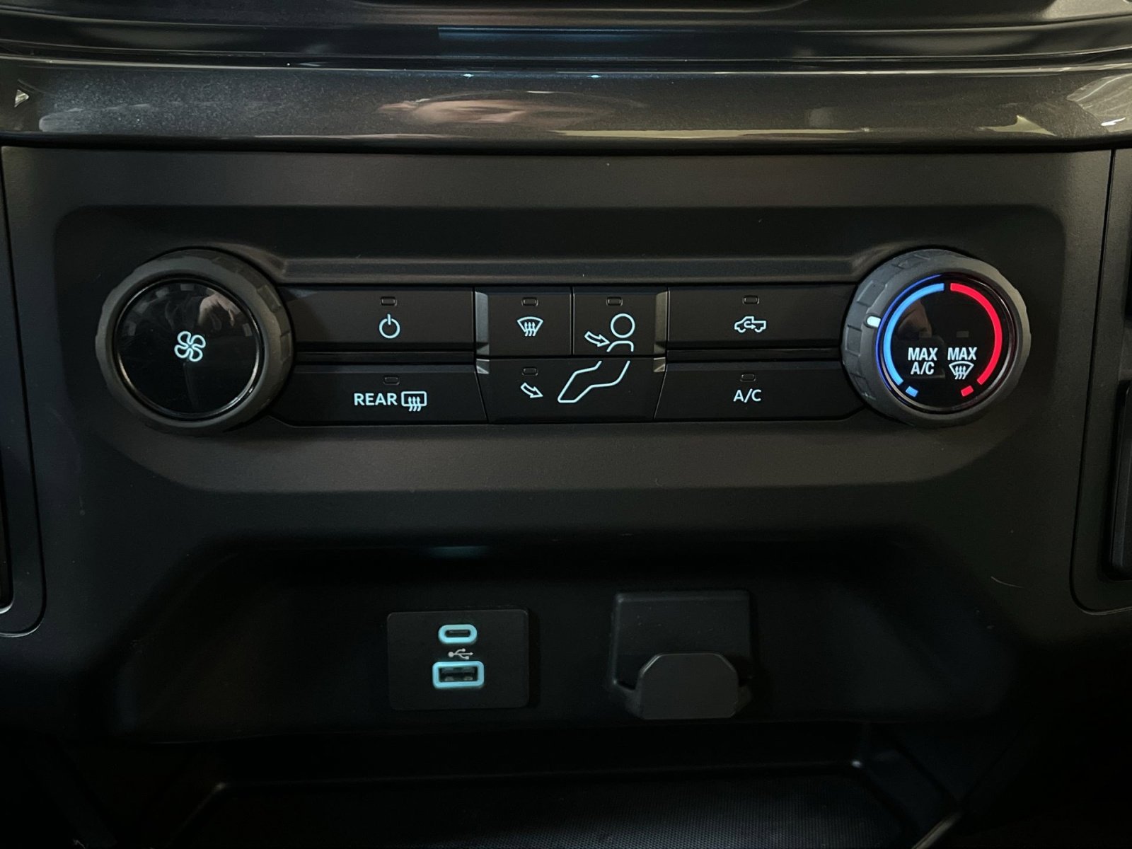 Used 2022 Ford F150 XL w/ STX Black Appearance Package image 21