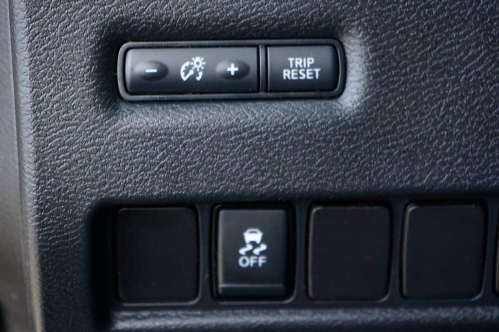 Used 2017 Nissan Murano SV FWD image 18