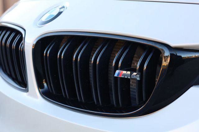 Used 2016 BMW M4 Coupe RWD image 10