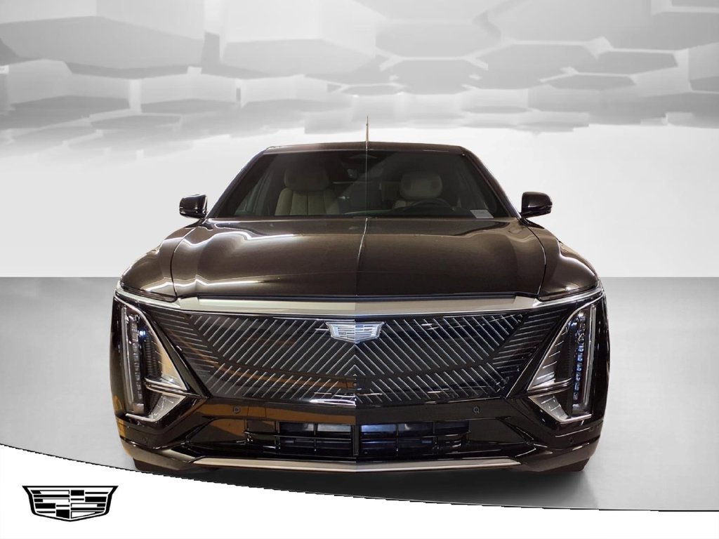 New 2026 Cadillac Lyriq Signature Luxury w/ Nappa Leather Package RWD image 2