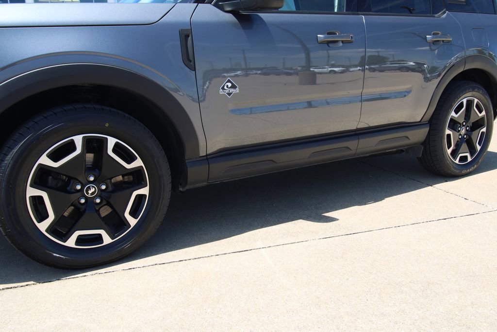 Used 2021 Ford Bronco Sport Outer Banks w/ Outer Banks Package AWD/4WD image 10