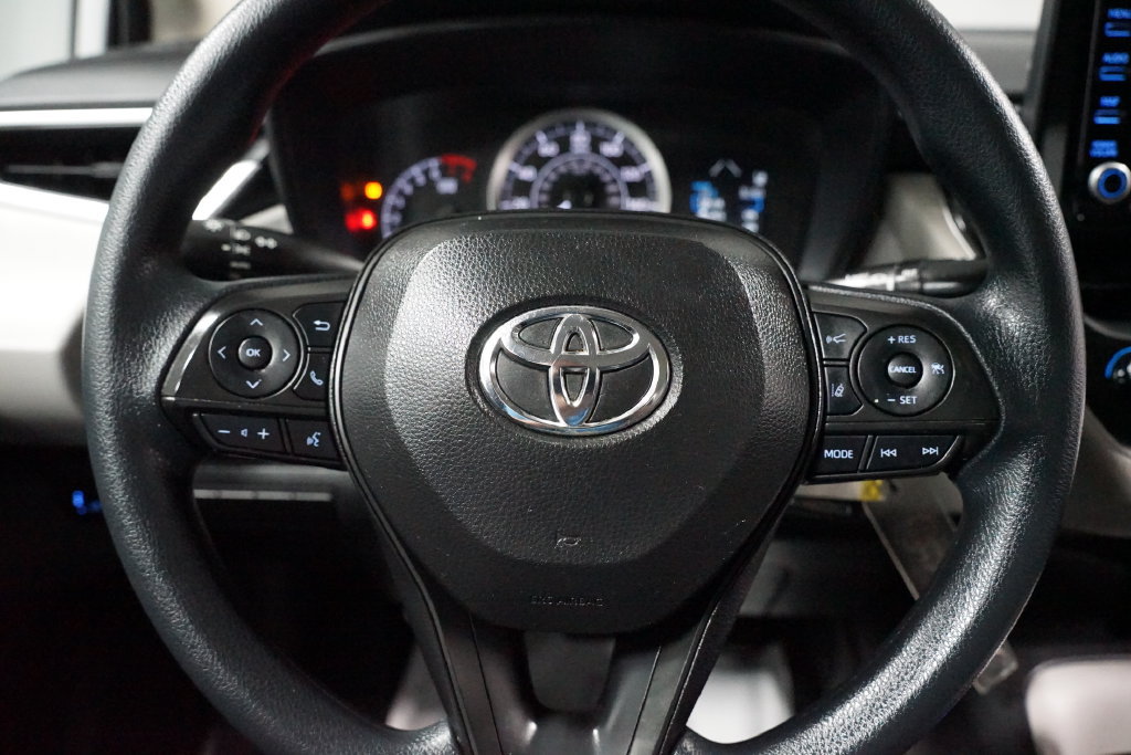 Certified 2022 Toyota Corolla LE FWD image 12