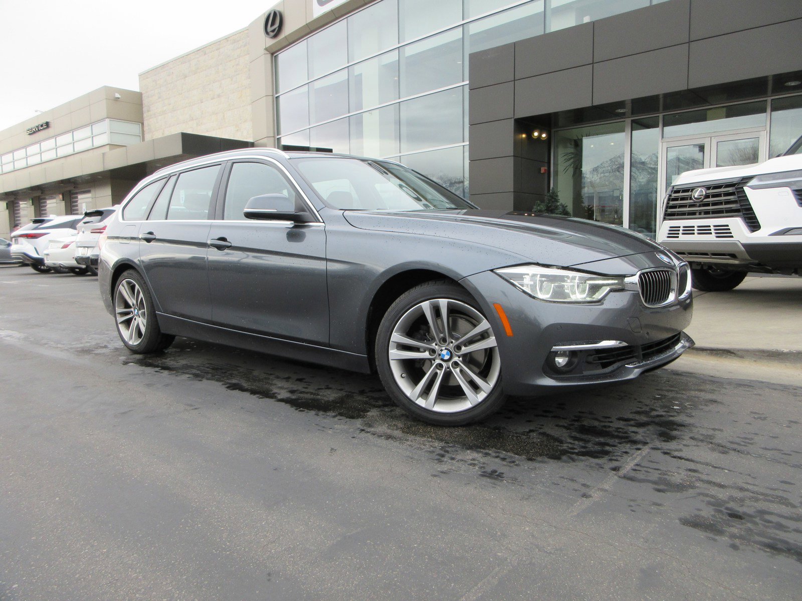 Used 2016 BMW 328i xDrive Wagon image 14