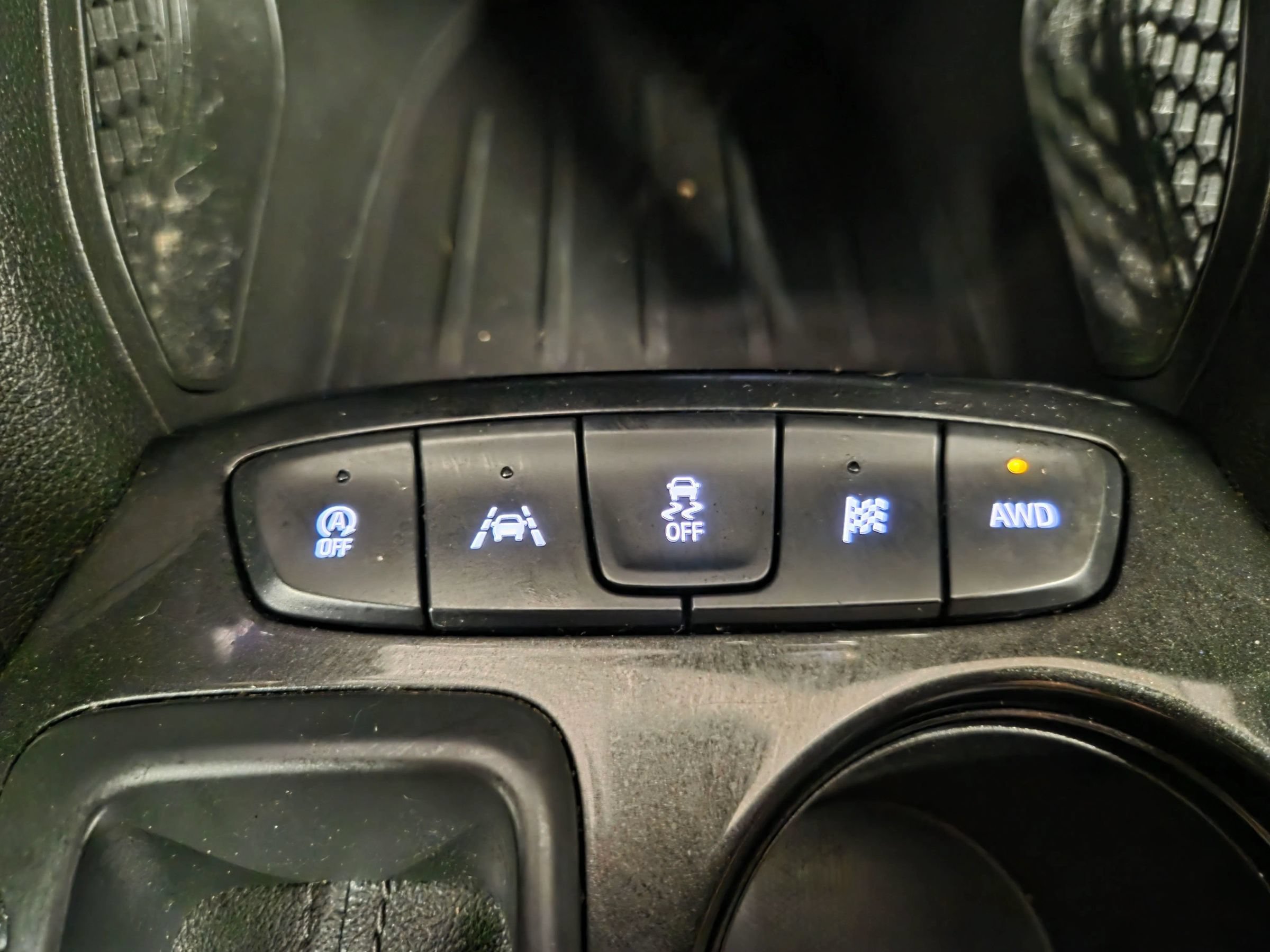 Used 2025 Chevrolet TrailBlazer LT AWD/4WD image 24