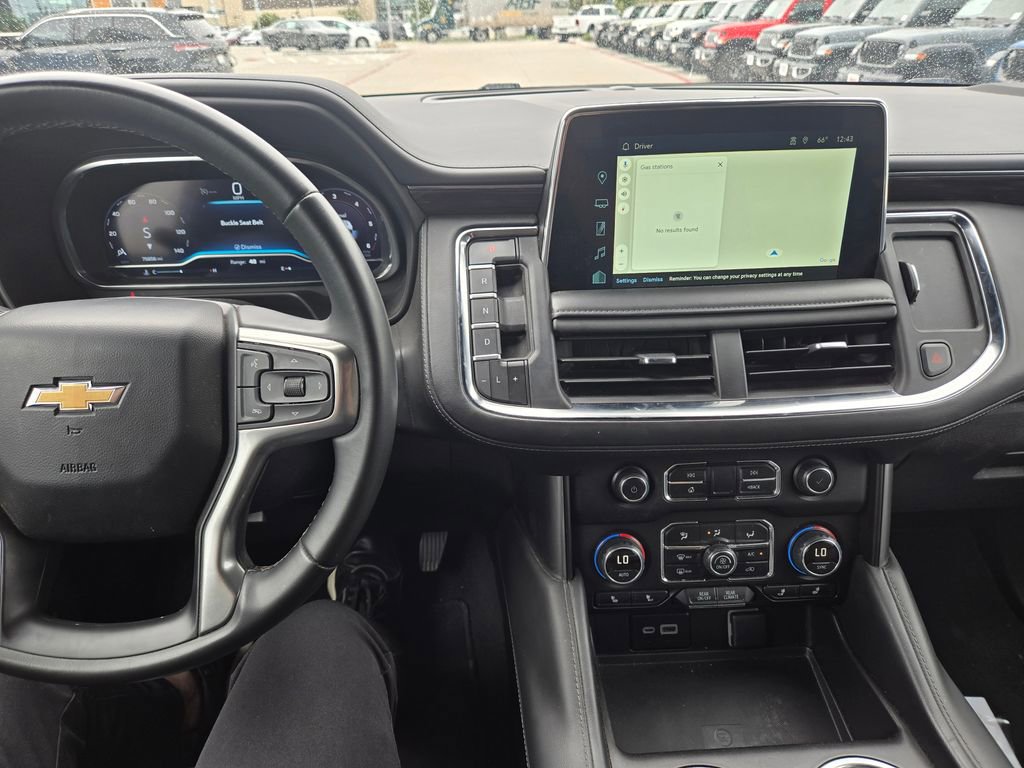 Used 2024 Chevrolet Tahoe LT RWD image 8