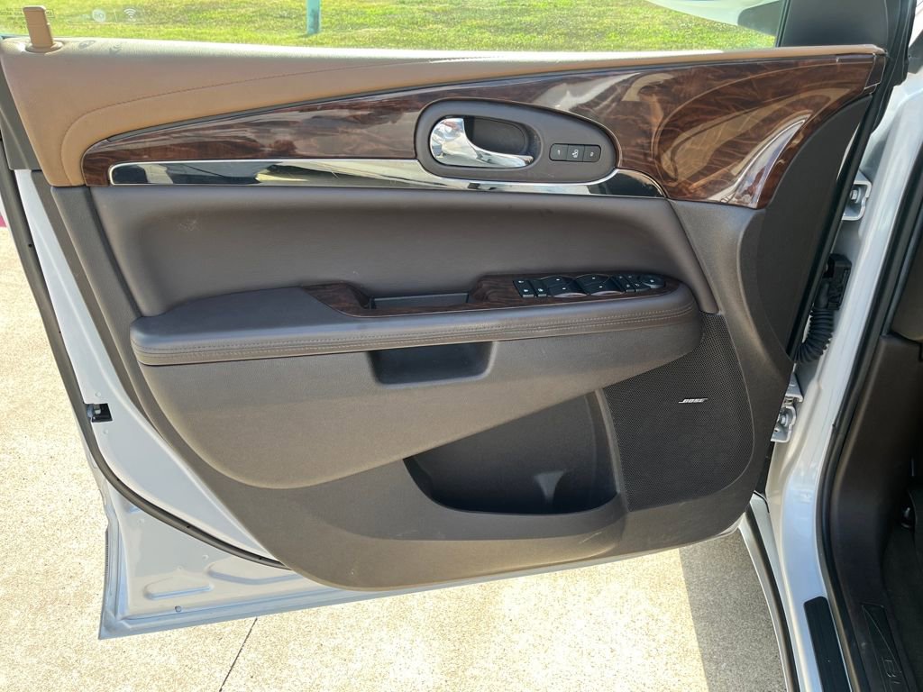 Used 2016 Buick Enclave Premium w/ Experience Buick Package image 13