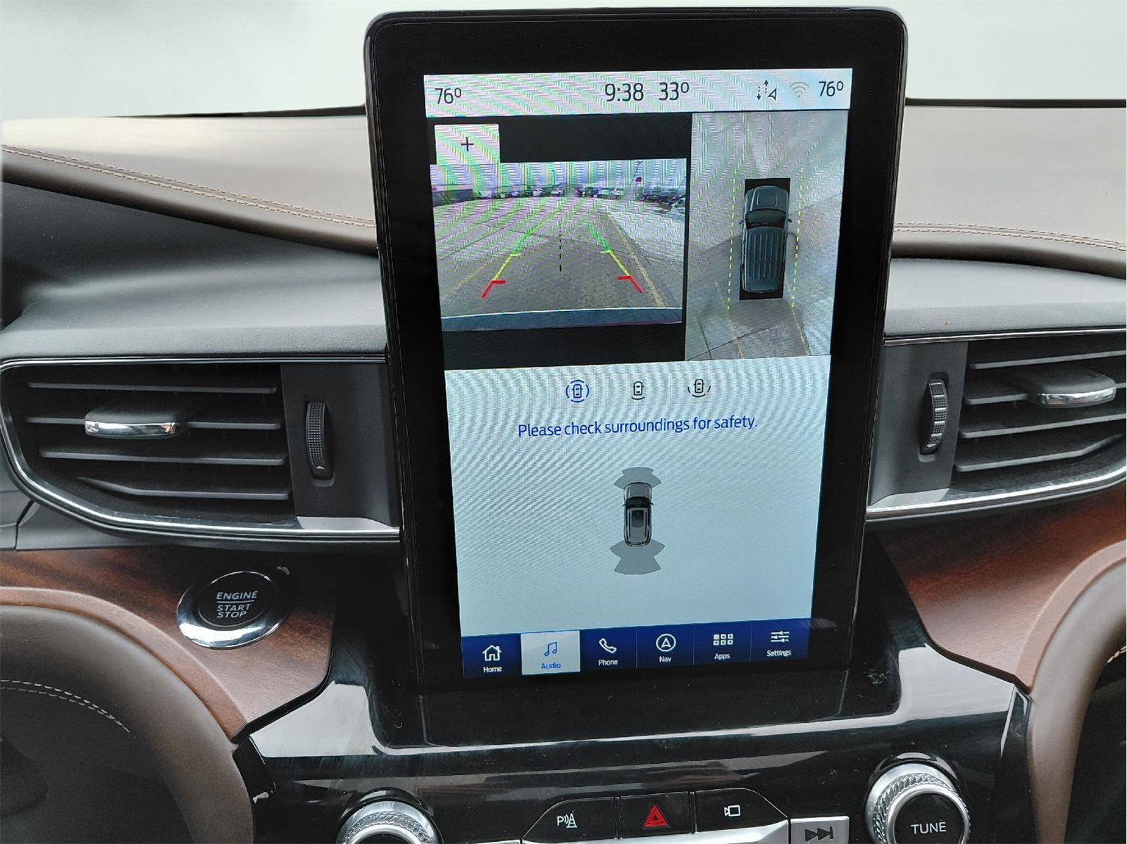 Used 2022 Ford Explorer King Ranch w/ Premium Technology Package image 36