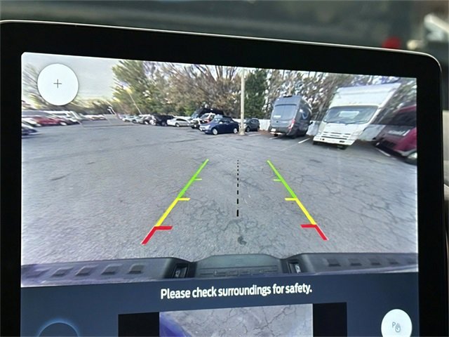 Used 2022 Ford F150 Lightning Lariat image 12