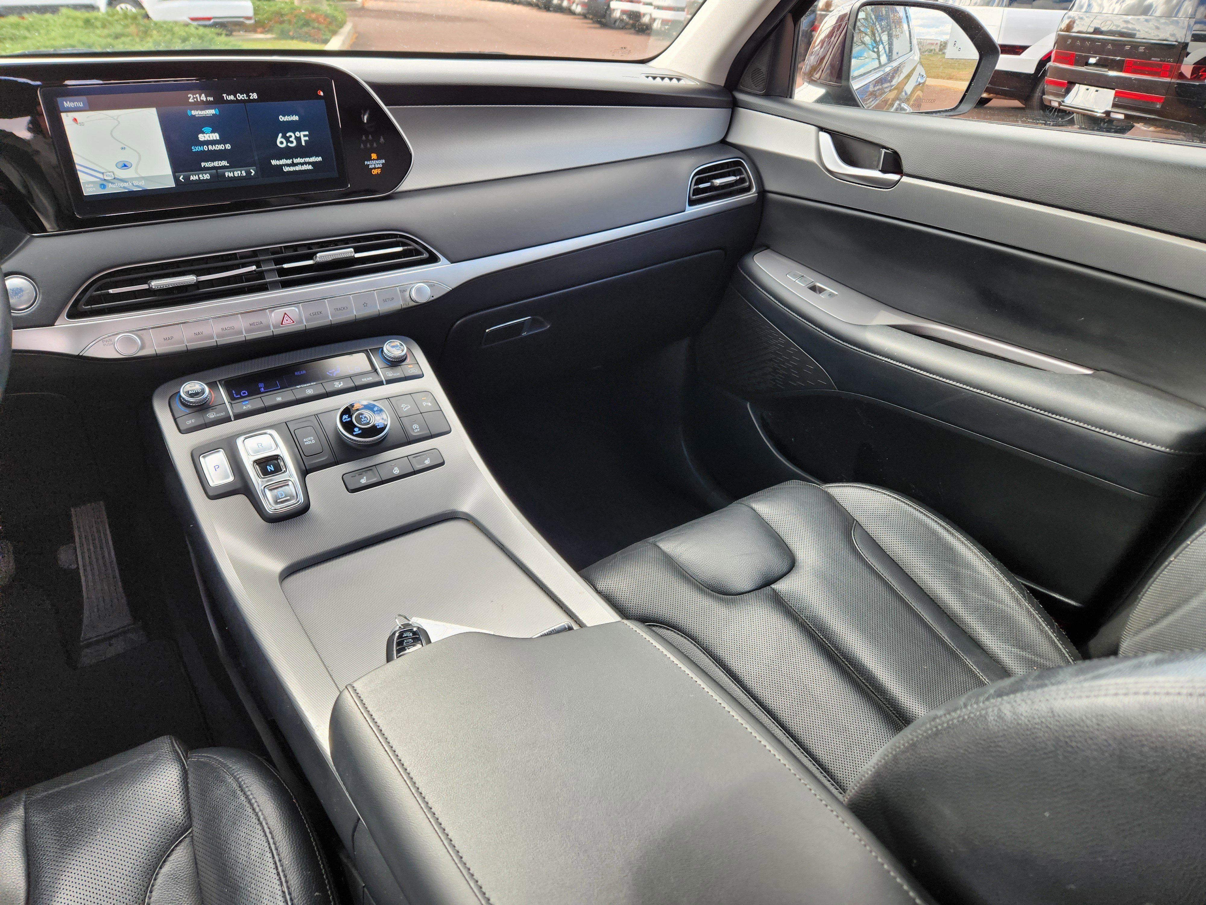 Used 2021 Hyundai Palisade SEL w/ Premium Package image 14