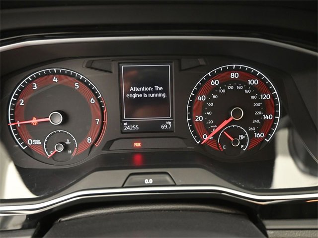 Used 2020 Volkswagen Jetta SE image 32