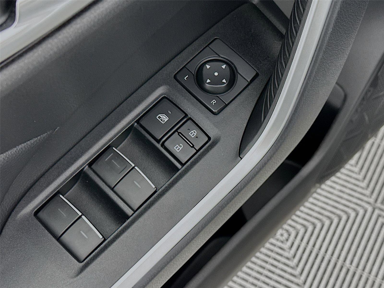 Certified 2025 Toyota RAV4 XLE image 19