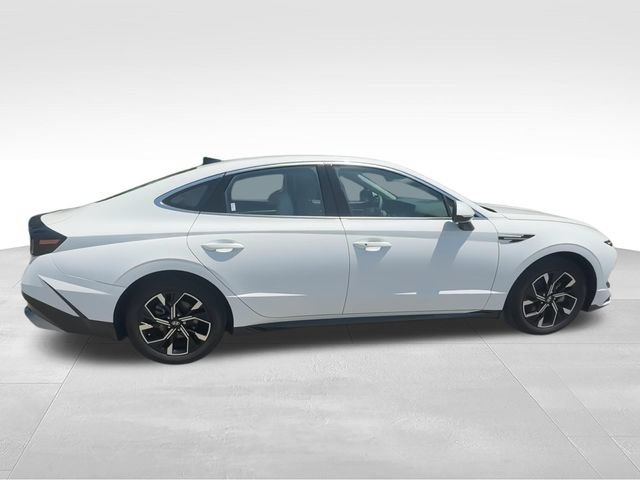 Certified 2024 Hyundai Sonata SEL FWD image 9