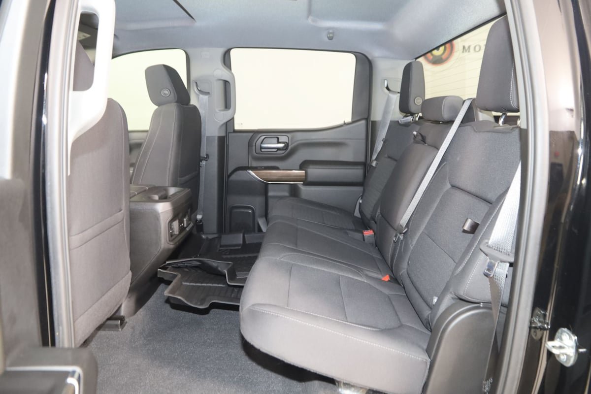 Used 2022 Chevrolet Silverado 1500 LT Trail Boss w/ Safety Package AWD/4WD image 38