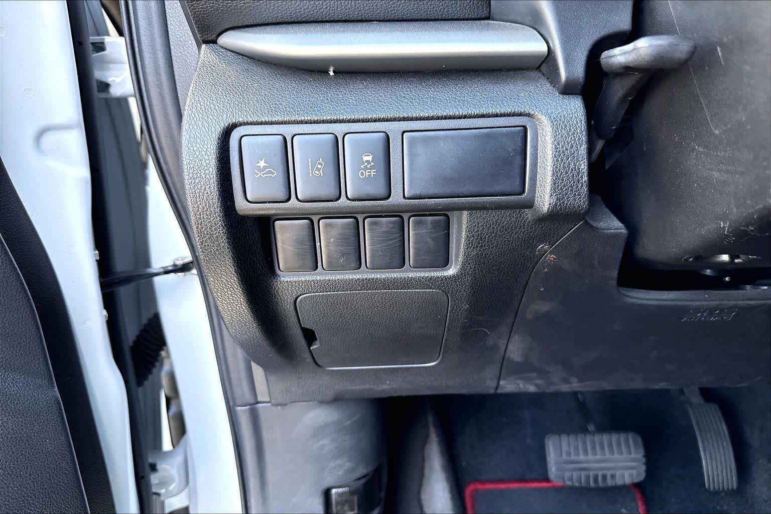 Used 2023 Mitsubishi Eclipse Cross Ralliart AWD/4WD image 31
