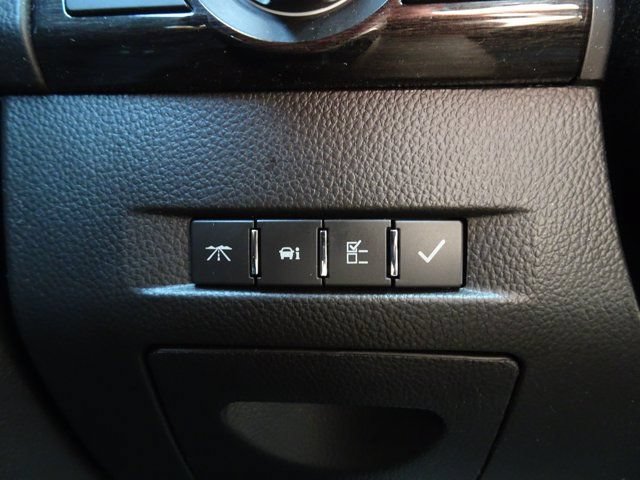 Used 2014 Chevrolet Captiva Sport LT w/ Convenience Package FWD image 24