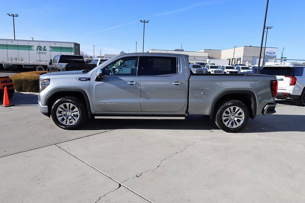 New 2026 GMC Sierra 1500 Denali w/ Technology Package AWD/4WD image 3