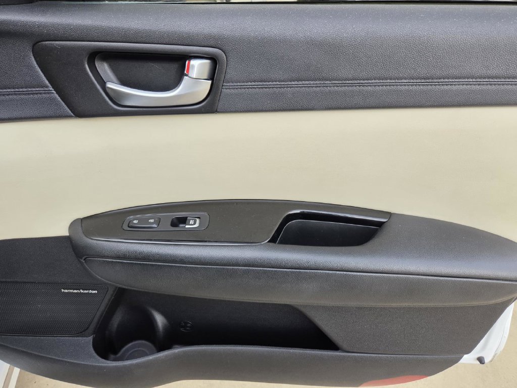 Used 2016 Kia Optima SX FWD image 7