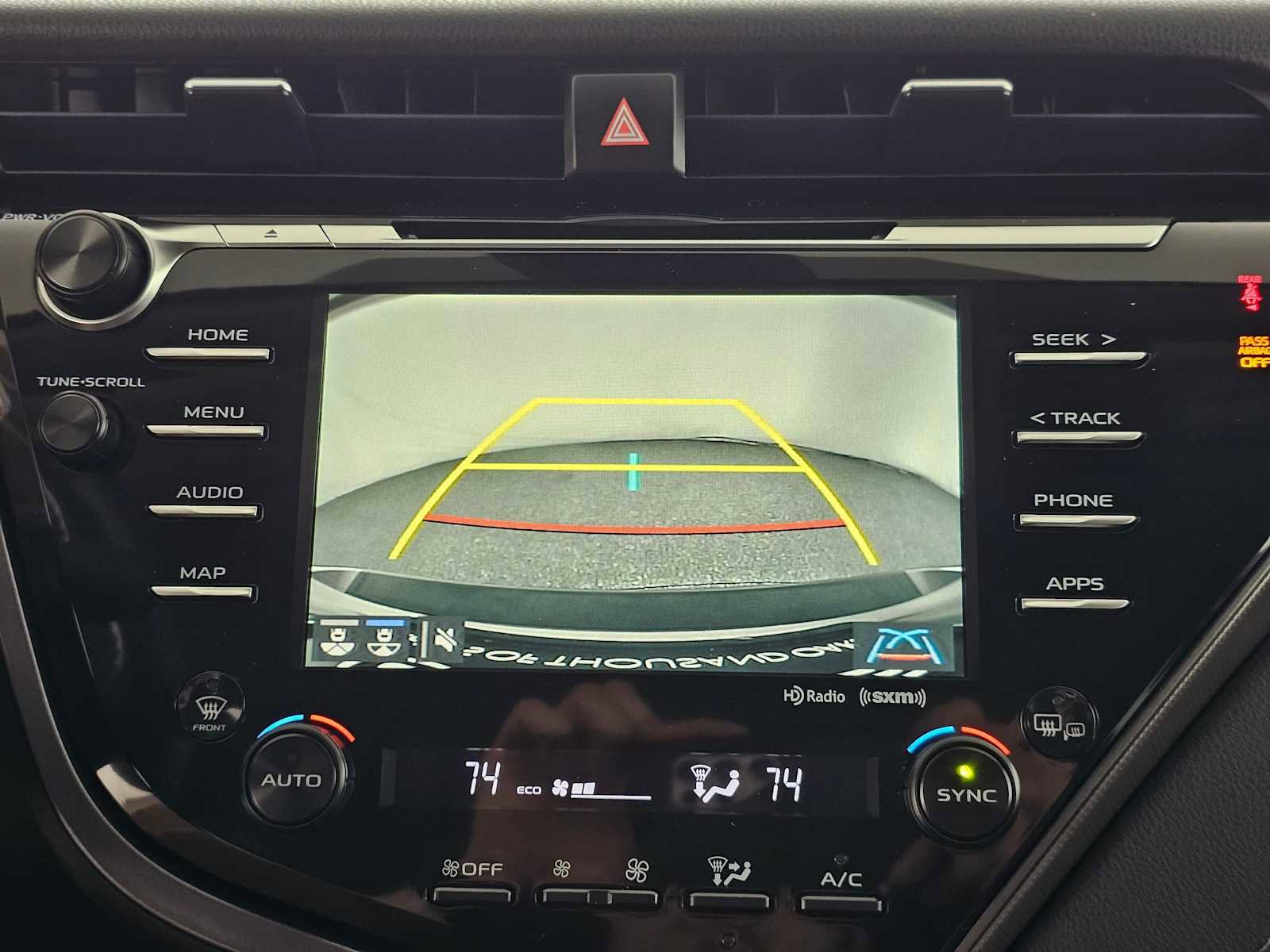 Used 2019 Toyota Camry XSE image 26