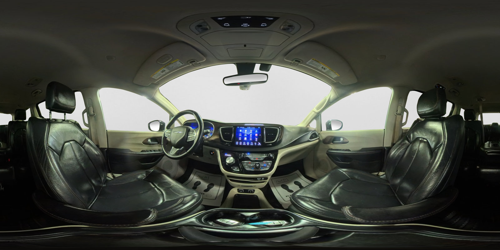 Used 2017 Chrysler Pacifica Touring-L FWD image 45