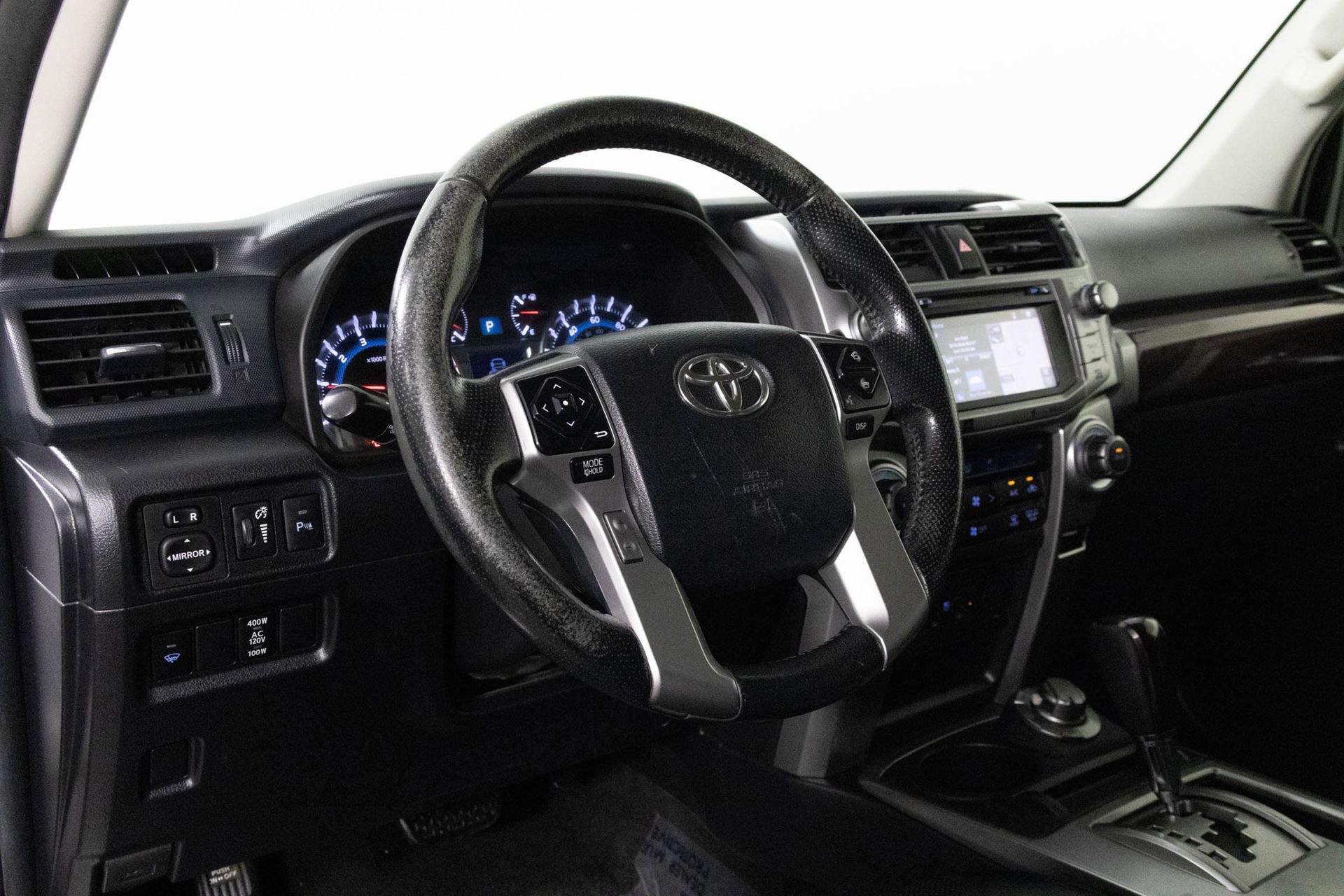 Used 2014 Toyota 4Runner Limited image 5
