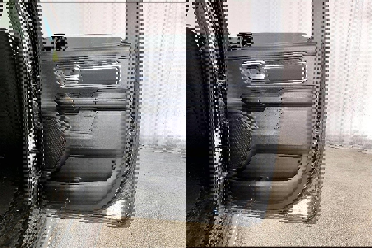 Used 2023 RAM 1500 Lone Star image 23