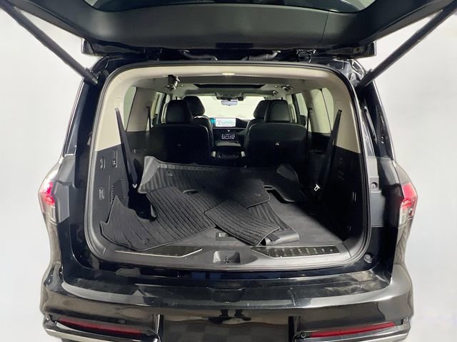 Used 2025 INFINITI QX80 Sensory AWD/4WD image 29