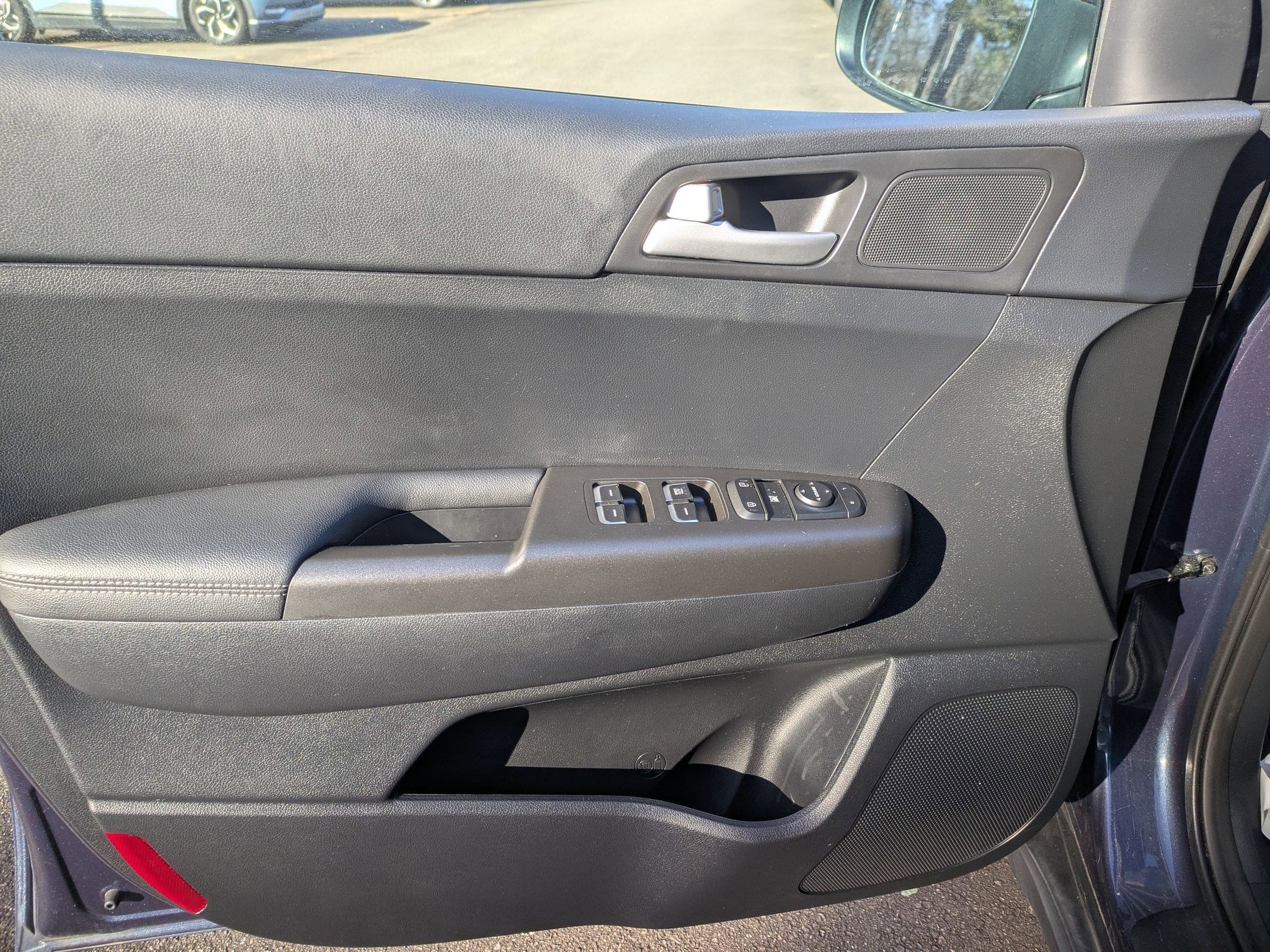 Used 2022 Kia Sportage LX image 17