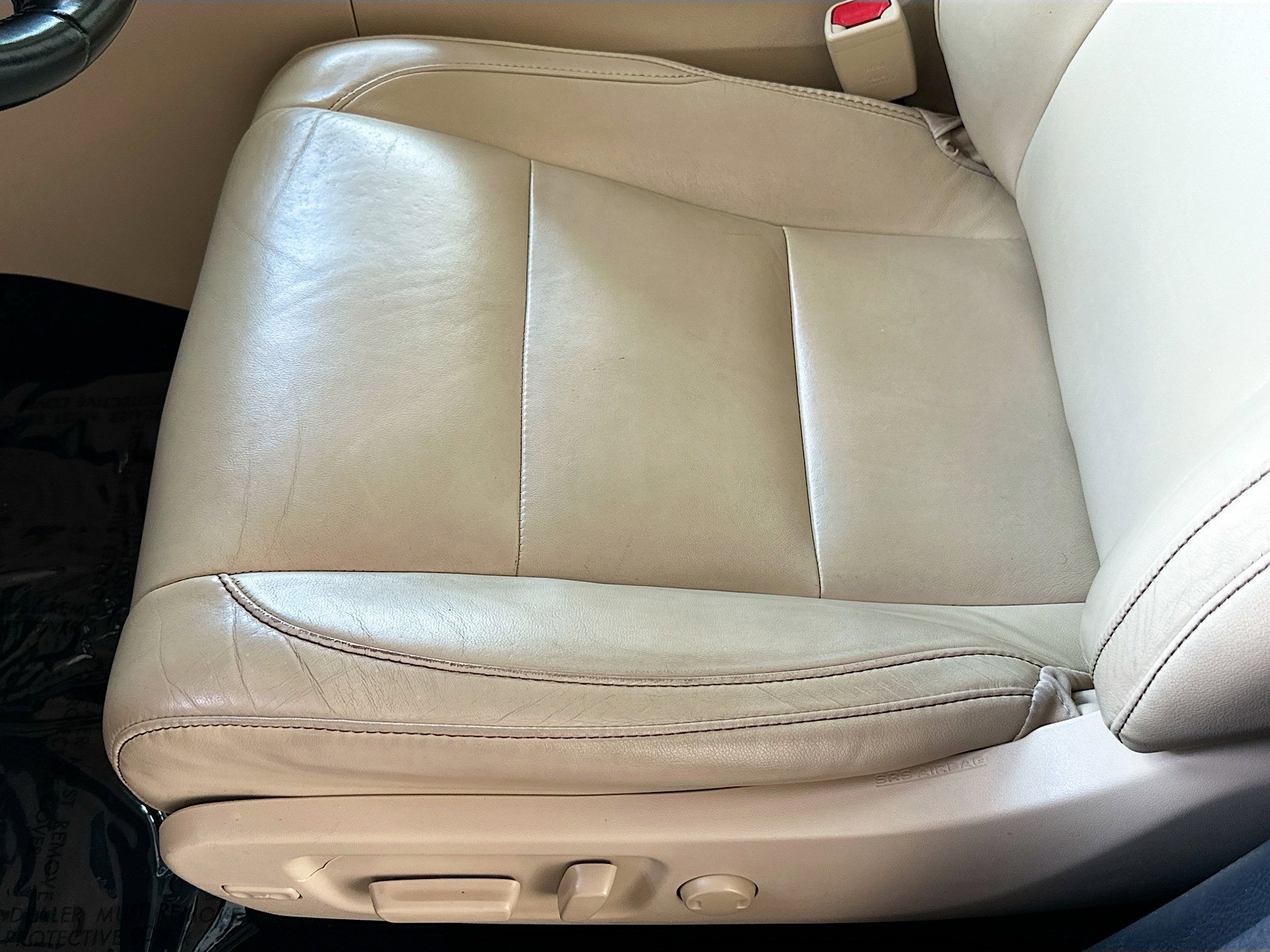 Used 2018 Toyota Highlander XLE image 19