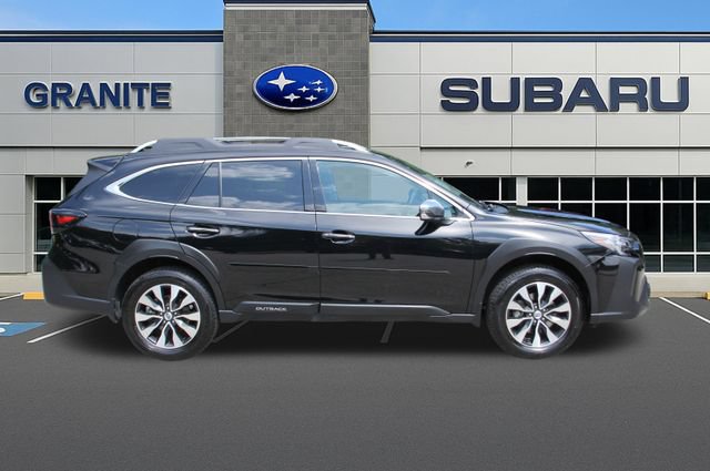 Used 2024 Subaru Outback Touring XT AWD/4WD image 12