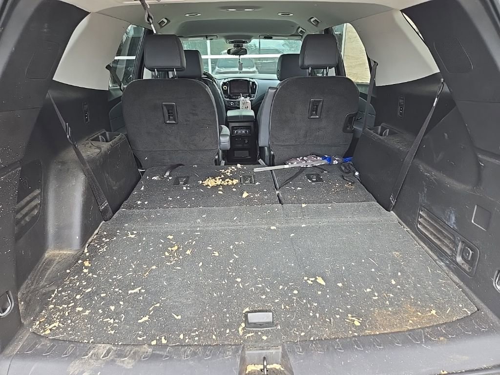 Used 2019 Chevrolet Traverse Premier w/ Driver Confidence II Package FWD image 7