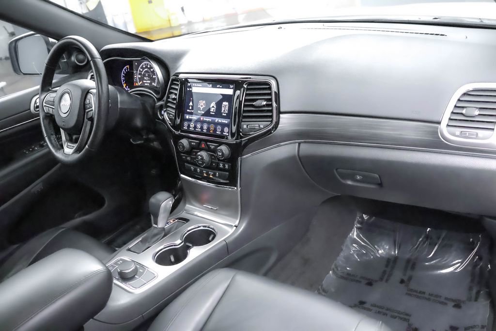 Used 2022 Jeep Grand Cherokee Limited image 28