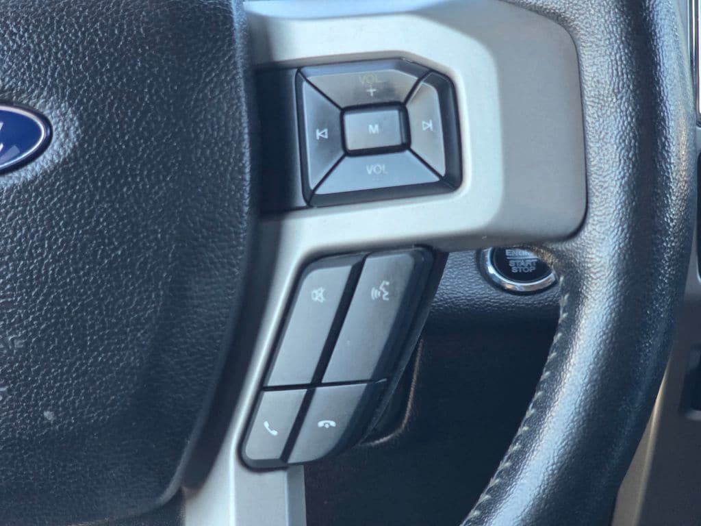 Used 2017 Ford F350 Lariat AWD/4WD image 18