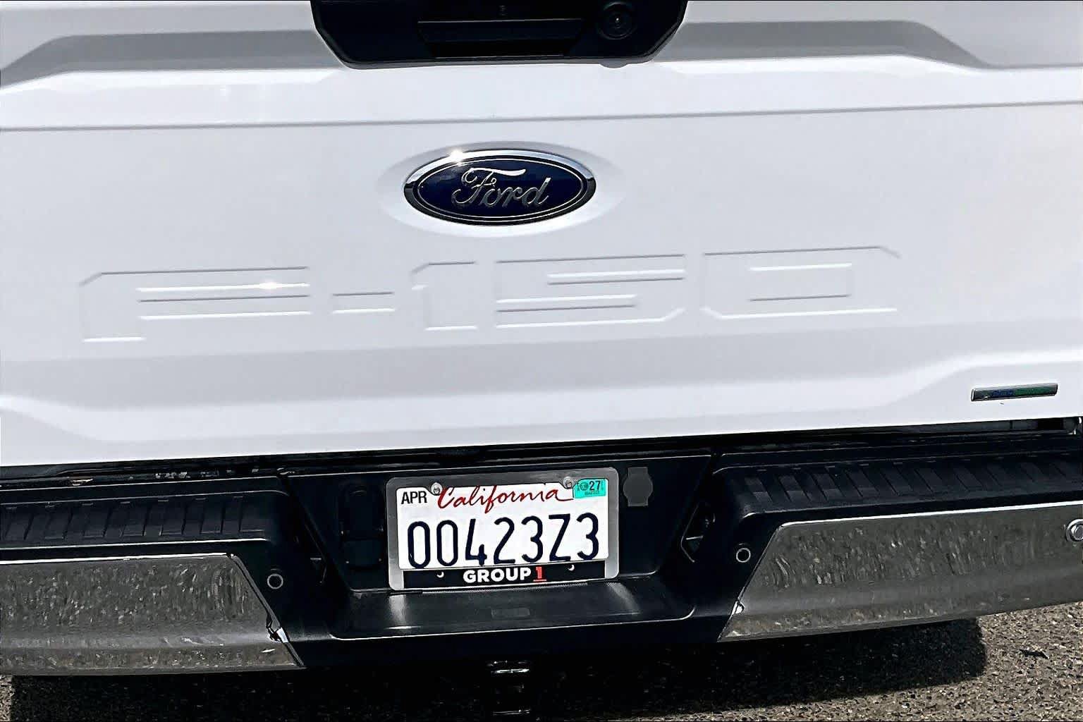 Used 2023 Ford F150 XLT w/ Trailer Tow Package RWD image 9