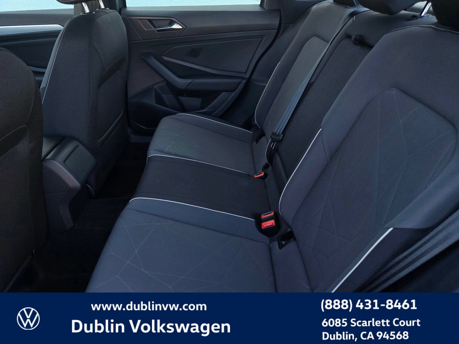 Certified 2025 Volkswagen Jetta Sport FWD image 12