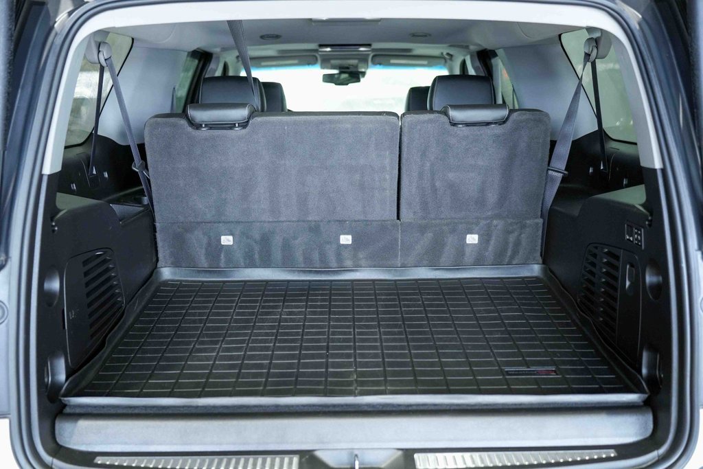 Used 2019 Chevrolet Suburban Premier image 12