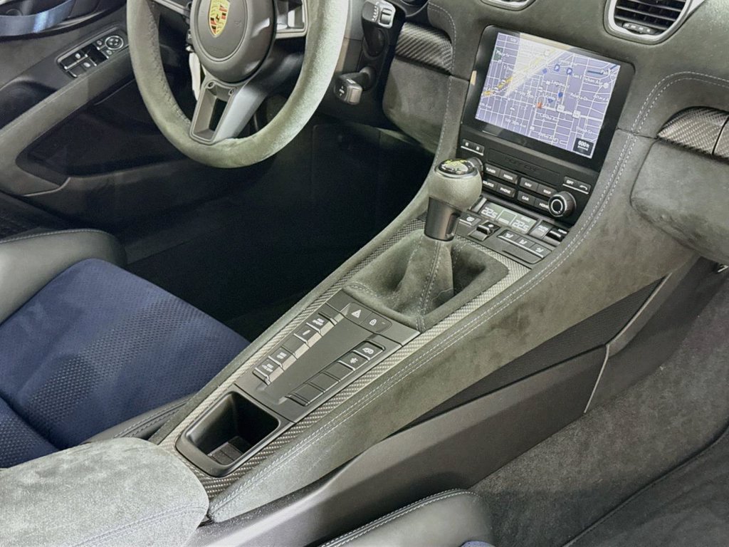 Certified 2025 Porsche 718 Cayman GT4 RS RWD image 22