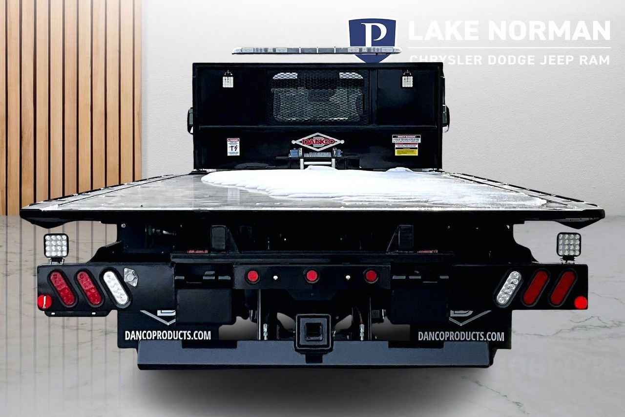 New 2025 RAM 5500 Tradesman AWD/4WD image 8