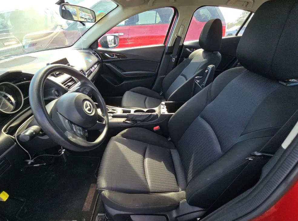 Used 2014 MAZDA MAZDA3 i Sport FWD image 5