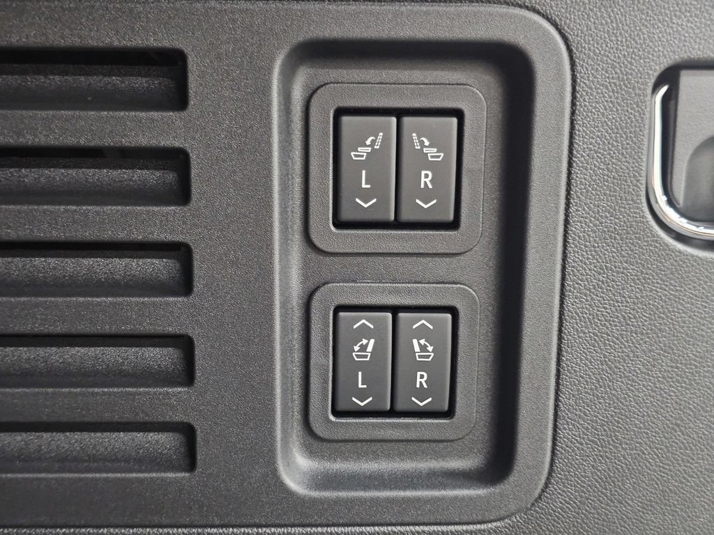 New 2027 Buick Enclave Preferred w/ Power Package AWD/4WD image 31