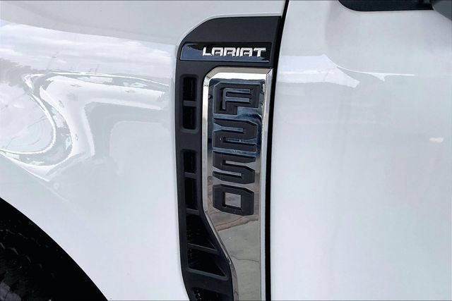 Used 2024 Ford F250 Lariat AWD/4WD image 22