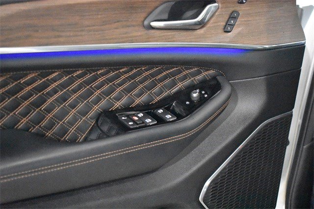 Used 2025 Jeep Grand Cherokee Summit image 14