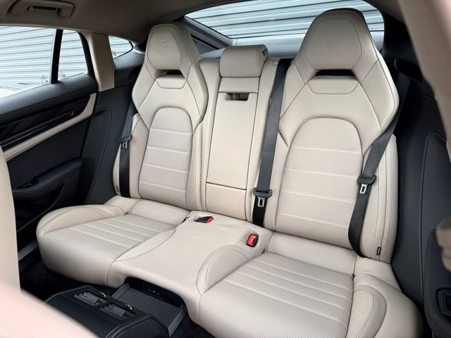 New 2026 Porsche Panamera 4 AWD/4WD image 32