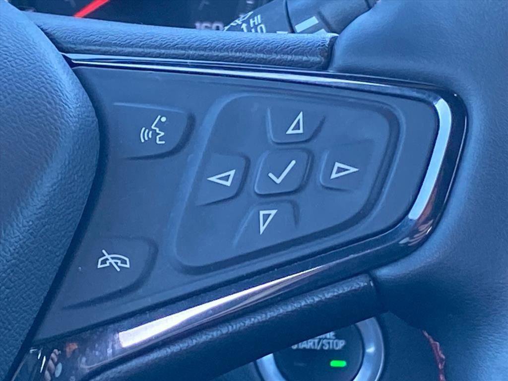 Used 2023 Chevrolet Equinox RS w/ RS Leather Package image 9