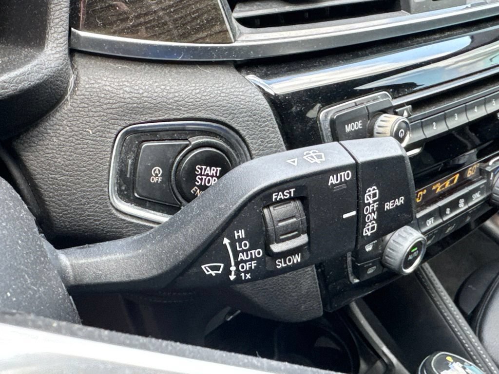 Used 2018 BMW X1 sDrive28i w/ Convenience Package FWD image 39