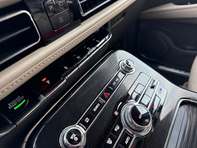 Certified 2023 Lincoln Nautilus AWD w/ Premium Package image 26